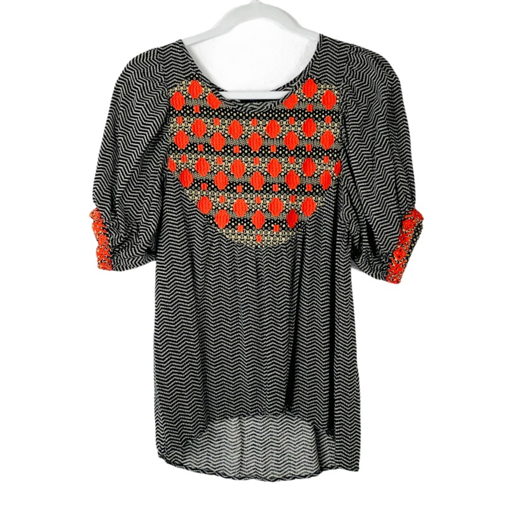 THML Anthropologie embroidered bubble short  sleeve blouse size XS